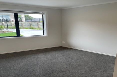 Photo of property in 4 Tangata Way, Omokoroa, 3114
