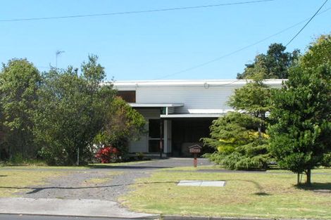 Photo of property in 241 Forrest Hill Road, Forrest Hill, Auckland, 0620
