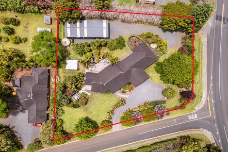 Photo of property in 2 Pickmere Lane, Kerikeri, 0230