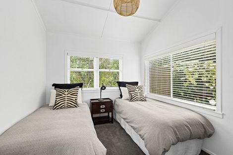 Photo of property in 57 Grand View Road, Leigh, 0985