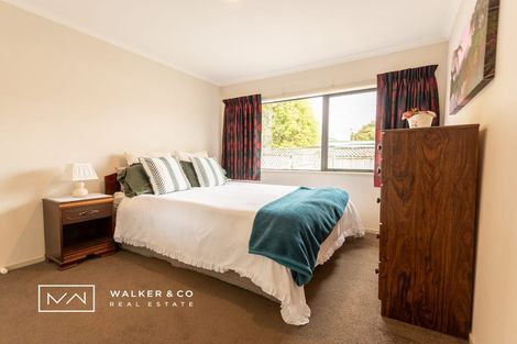 Photo of property in 33 Hildreth Street, Trentham, Upper Hutt, 5018