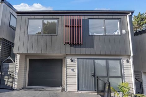 Photo of property in 25c Lavery Place, Sunnynook, Auckland, 0632