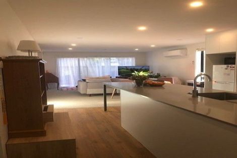 Photo of property in 1/27 Main Road, Wainuiomata, Lower Hutt, 5014