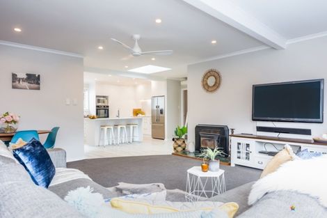 Photo of property in 1 Charleston Avenue, Boulcott, Lower Hutt, 5011