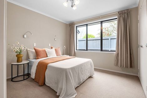 Photo of property in 1 Holly Place, Rototuna North, Hamilton, 3210