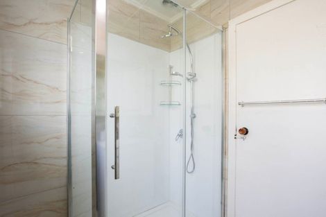 Photo of property in 9 Atiawa Crescent, Waiwhetu, Lower Hutt, 5010