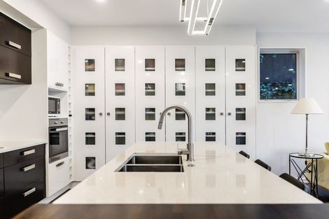 Photo of property in 52 Corricvale Way, Northcross, Auckland, 0630