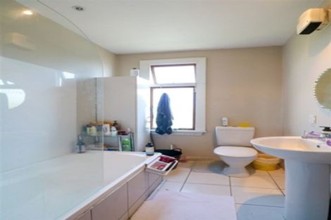 Photo of property in 40 Trafalgar Street, Maori Hill, Timaru, 7910