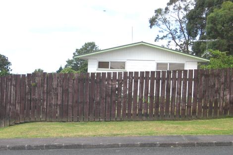 Photo of property in 17 Bayview Road, Bayview, Auckland, 0629