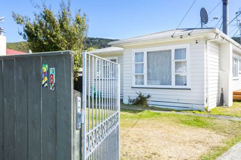 Photo of property in 78 Peel Place, Wainuiomata, Lower Hutt, 5014