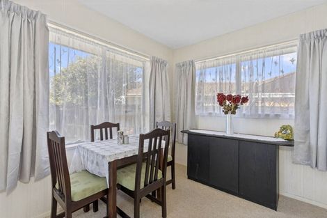 Photo of property in 1/17 Tamarisk Place, Parklands, Christchurch, 8083