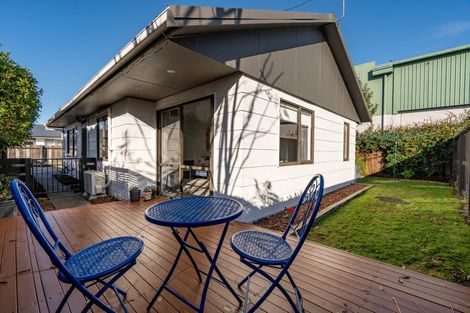 Photo of property in 9f Cameron Road, Hamilton East, Hamilton, 3216