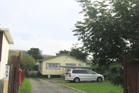 Photo of property in 67 Mana Esplanade, Paremata, Porirua, 5026