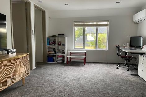 Photo of property in 18 Bryndwr Road, Fendalton, Christchurch, 8052