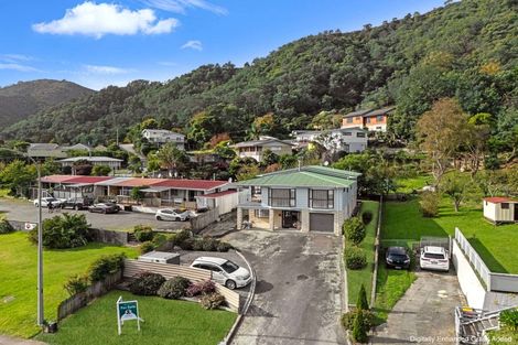 Photo of property in 5/1 Angle Street, Picton, 7220