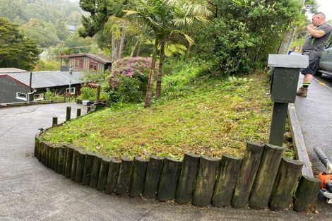 Photo of property in 85 Warner Park Avenue, Laingholm, Auckland, 0604