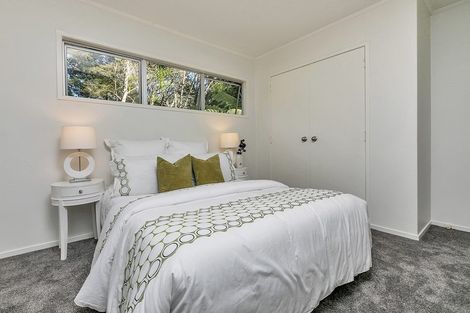 Photo of property in 5 Caram Place, Birkenhead, Auckland, 0626