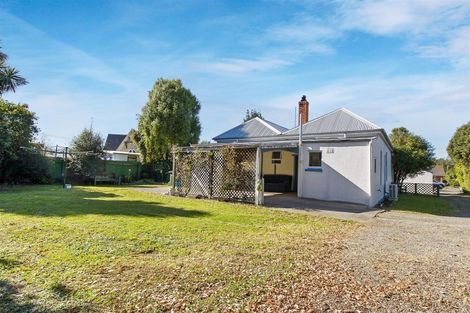 Photo of property in 2 Point Bush Road, Waimate, 7924