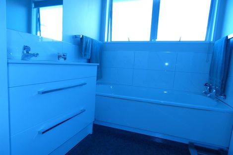 Photo of property in 2/89 Meeanee Road, Taradale, Napier, 4112