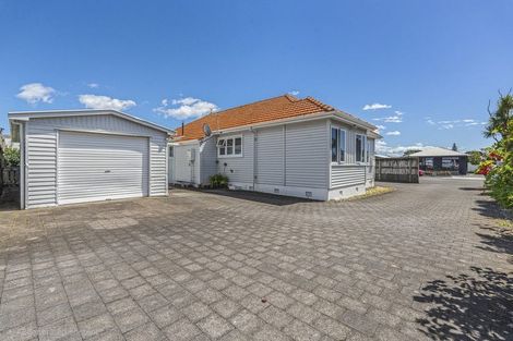 Photo of property in 171 Powderham Street, New Plymouth, 4310