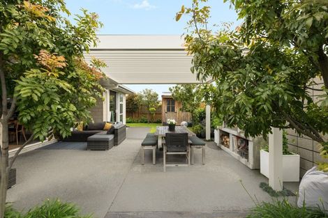 Photo of property in 45 Butterworth Crescent, Papamoa Beach, Papamoa, 3118