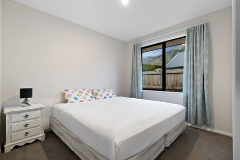 Photo of property in 11 Myles Way, Lower Shotover, Queenstown, 9304