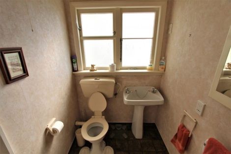 Photo of property in 16 Tay Street, Tokoroa, 3420