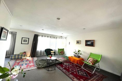 Photo of property in 1/60a Lynden Avenue, Hillcrest, Auckland, 0627