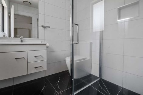 Photo of property in 32 Ring Lane, Paparangi, Wellington, 6037