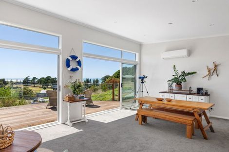 Photo of property in 5 Tama Road, Riversdale Beach, Masterton, 5872