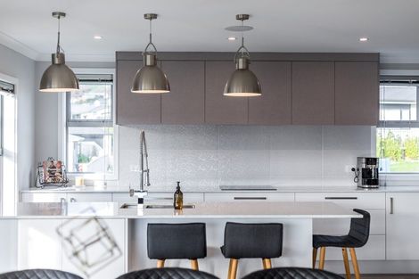 Photo of property in 10 Margaret Shields Avenue, Aotea, Porirua, 5024