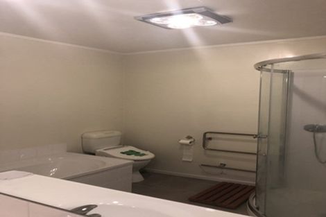 Photo of property in 2/35 Swanson Road, Henderson, Auckland, 0610