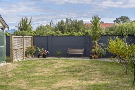 Photo of property in 99 Jellicoe Street, Martinborough, 5711