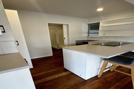 Photo of property in 2/8 Campbell Road, Takapuna, Auckland, 0622