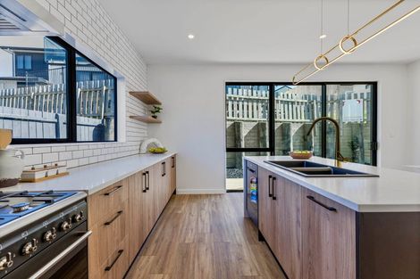 Photo of property in 26 Sari Place, Massey, Auckland, 0614