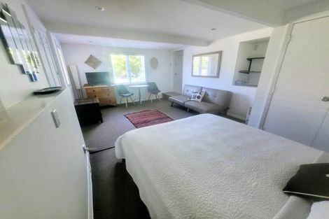 Photo of property in 7 Pah Road, Cockle Bay, Auckland, 2014