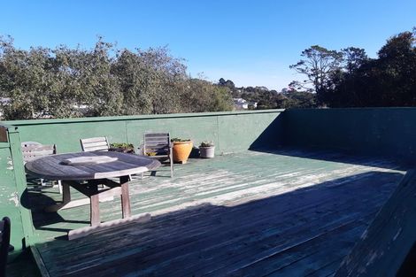 Photo of property in 4 Fernwood Grove, Bayview, Auckland, 0629