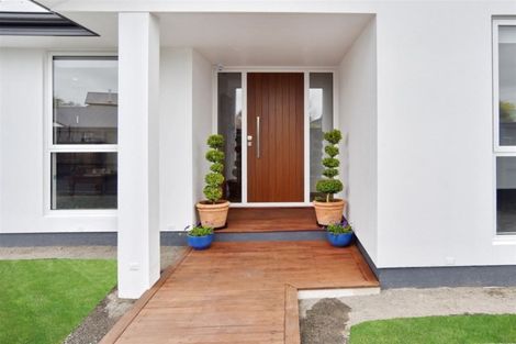 Photo of property in 84 Akaroa Street, Kaiapoi, 7630