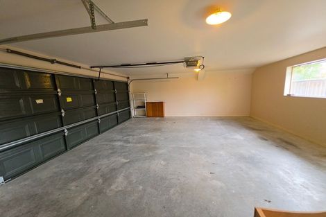 Photo of property in 135a Memorial Avenue, Burnside, Christchurch, 8053