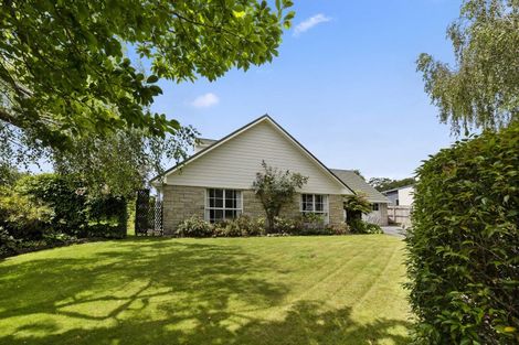 Photo of property in 120 Kawiu Road, Levin, 5510