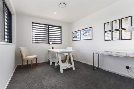 Photo of property in 2 Cilliers Drive, Silverdale, 0932