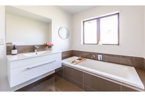 Photo of property in 3 Euphrasie Drive, Aidanfield, Christchurch, 8025