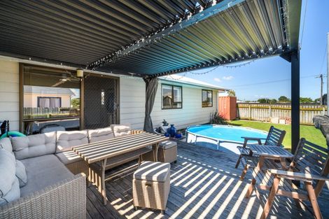 Photo of property in 3 Baring Street, Bunnythorpe, Palmerston North, 4481