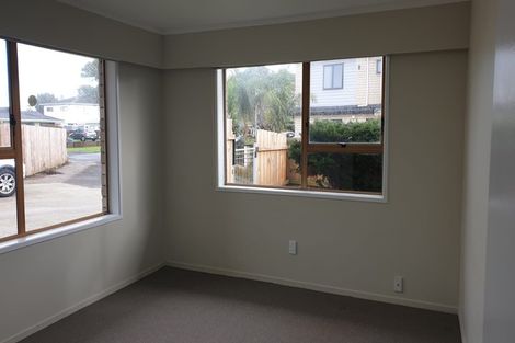 Photo of property in 19 Ihaka Place, Papatoetoe, Auckland, 2104