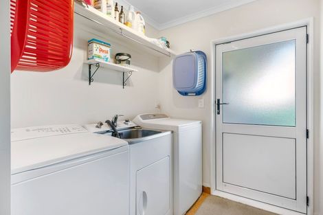 Photo of property in 9 Gresham Place, Taradale, Napier, 4112