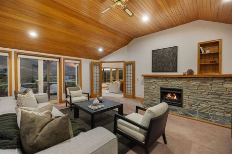 Photo of property in 732 Peninsula Road, Kelvin Heights, Queenstown, 9300