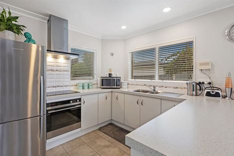 Photo of property in 496b Devonport Road, Tauranga South, Tauranga, 3112