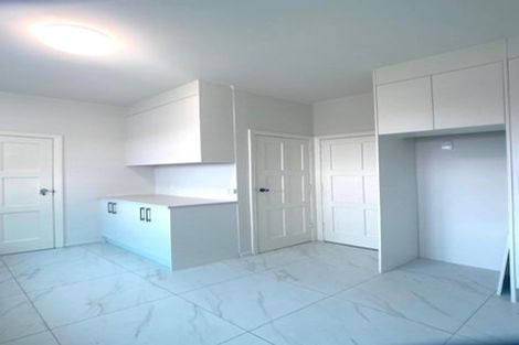 Photo of property in 18 Fulljames Avenue, Mount Roskill, Auckland, 1041