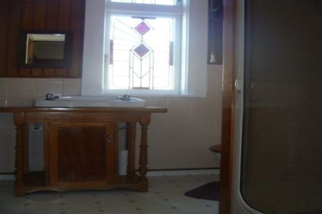 Photo of property in 36 Stone Street, Miramar, Wellington, 6022