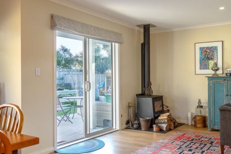 Photo of property in 14a Cotter Street, Greytown, 5712